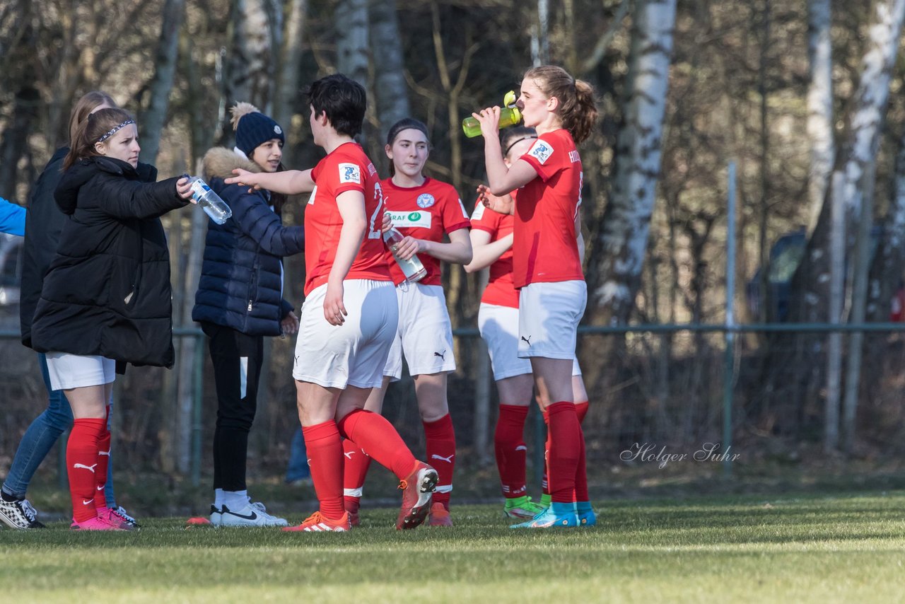 Bild 319 - wBJ Holstein Kiel - Magdeburger FFC : Ergebnis: 2:2